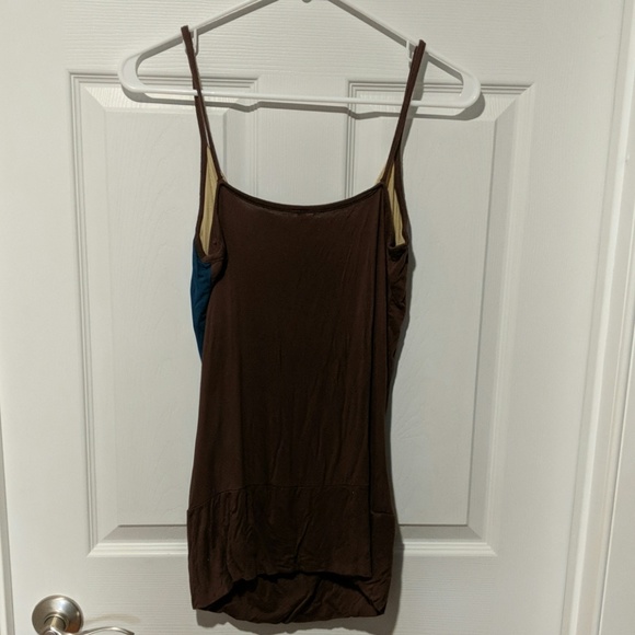 Tank top - Picture 2 of 3